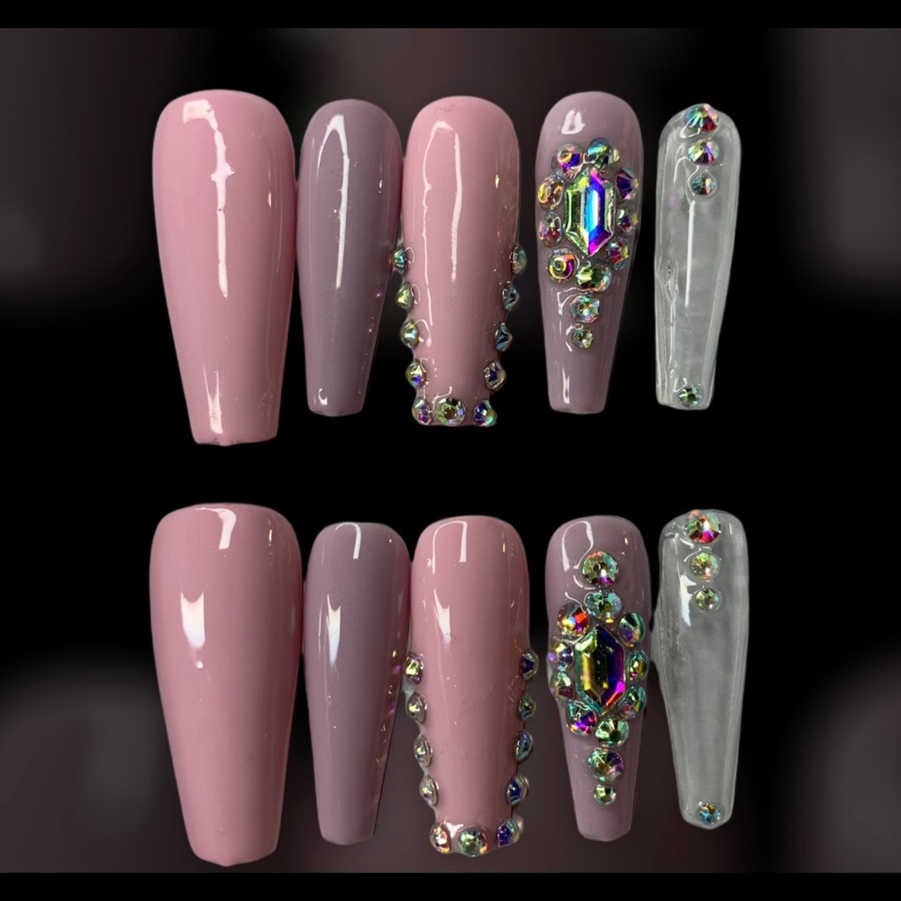 PRINCESS PRESS ON NAILS✨